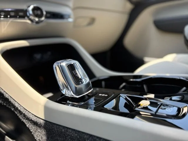 New 2026 Vapour Grey Volvo Plus image 14