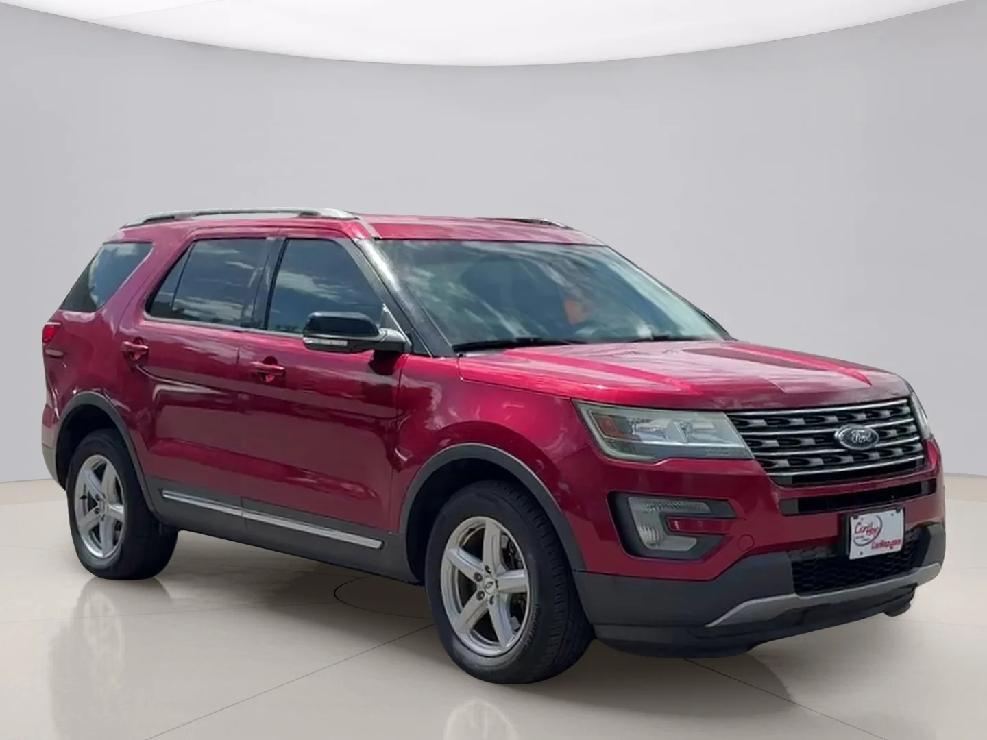 Used 2016 Red Ford XLT image 7