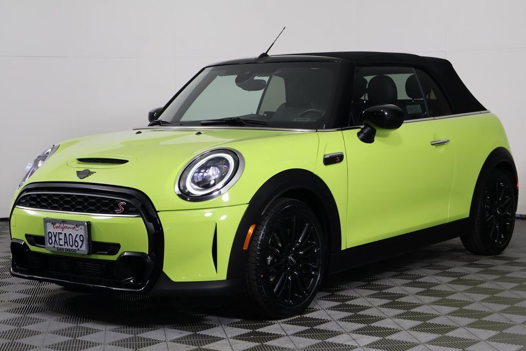 2022 MINI Convertible S