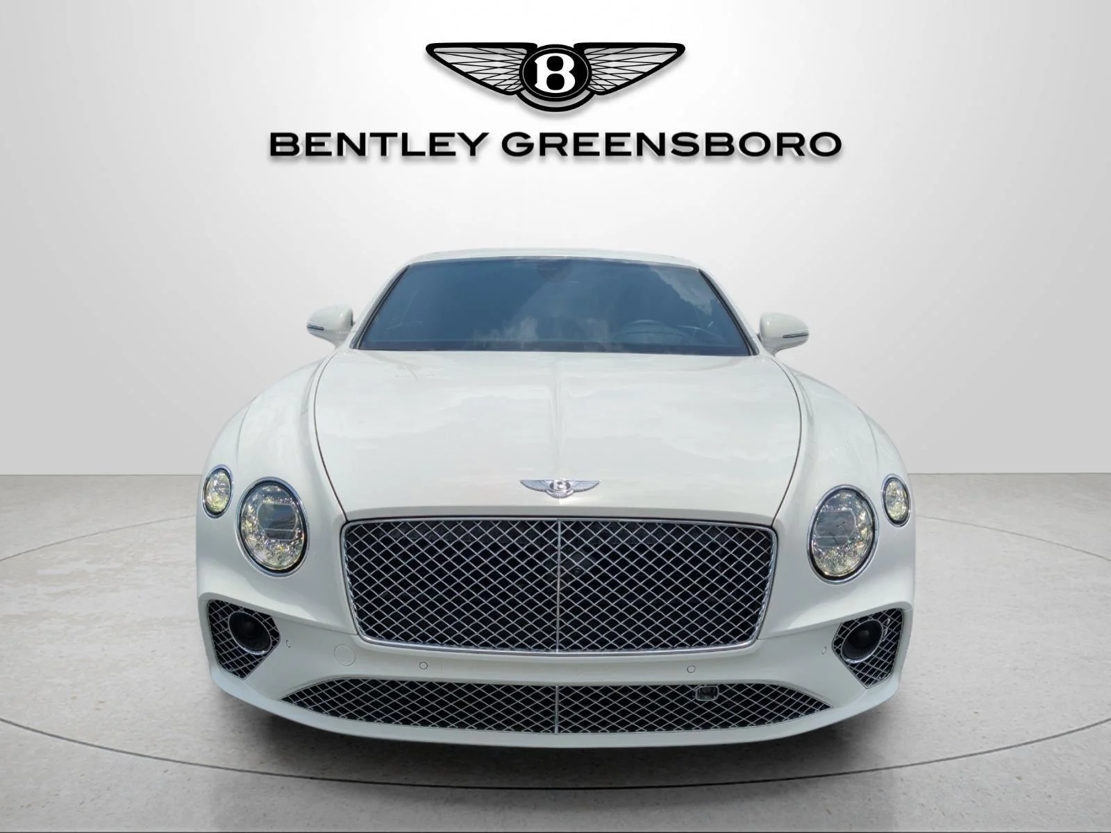 Used 2020 Glacier White Bentley GT First Edition image 17