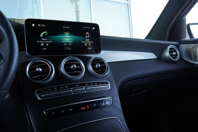 Certified Used 2023  Mercedes-Benz GLC 300 Coupe image 22