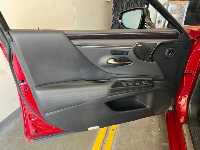 Used 2021 Matador Red Mica Lexus 300h Luxury image 36