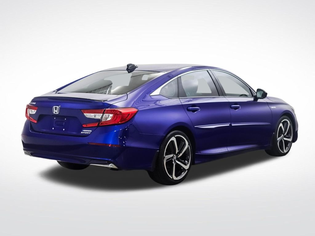 Used 2022  Honda Sport image 5
