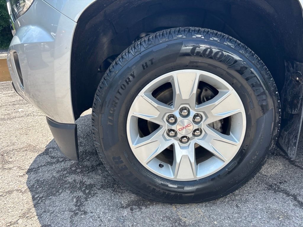 Used 2017 Silver GMC SLE1 image 7