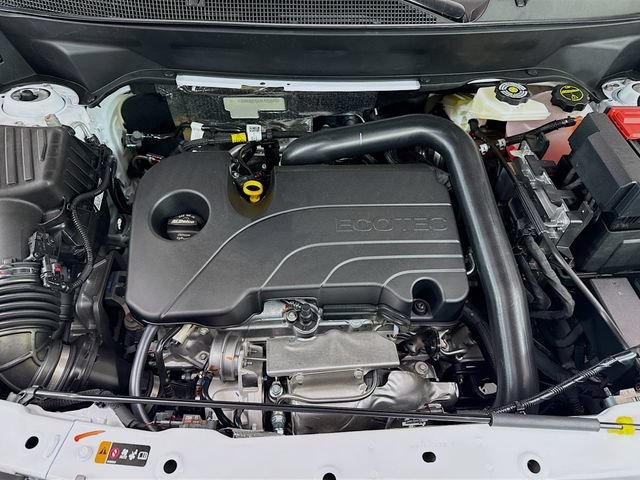 New 2026 Summit White Chevrolet LT image 30