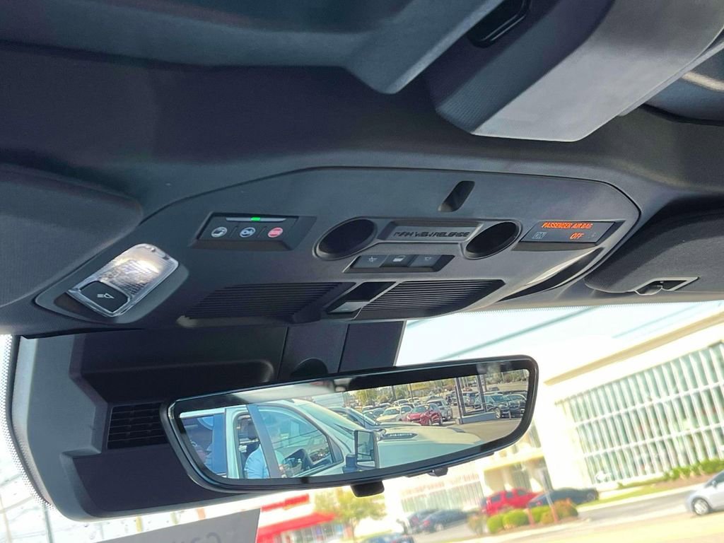 2024 GMC HUMMER EV 2X - Photo 28