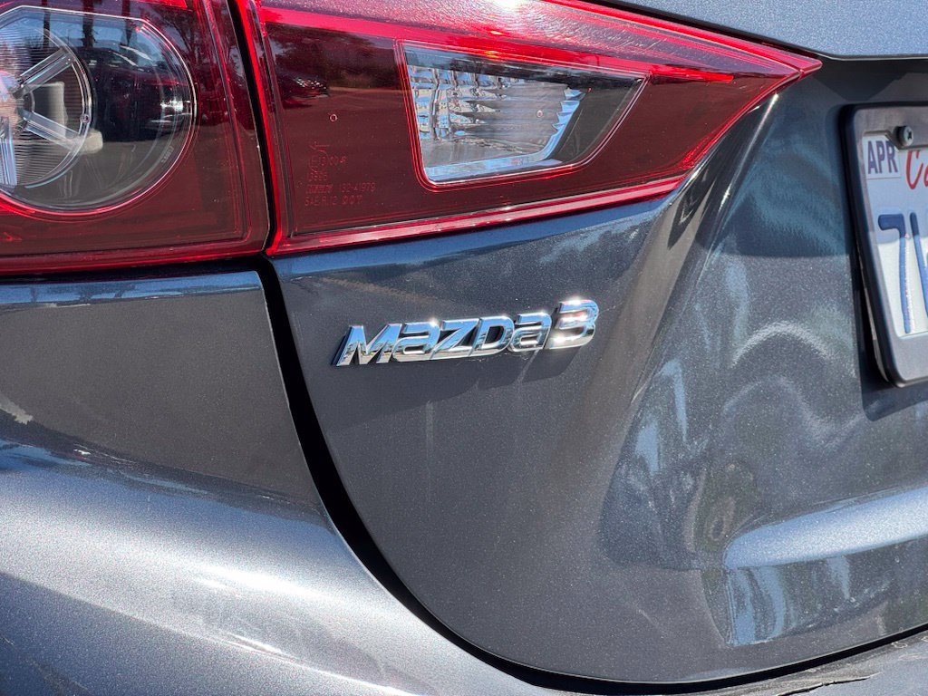 Used 2016 Meteor Gray Mazda i Sport image 23