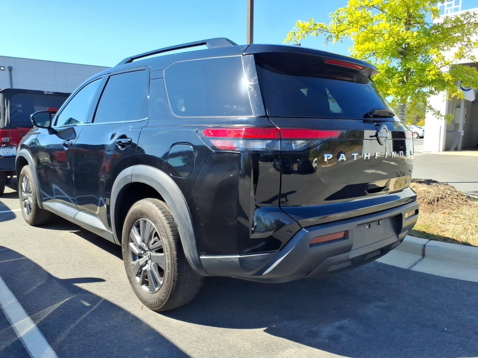 Used 2024 Super Black Nissan SV image 18