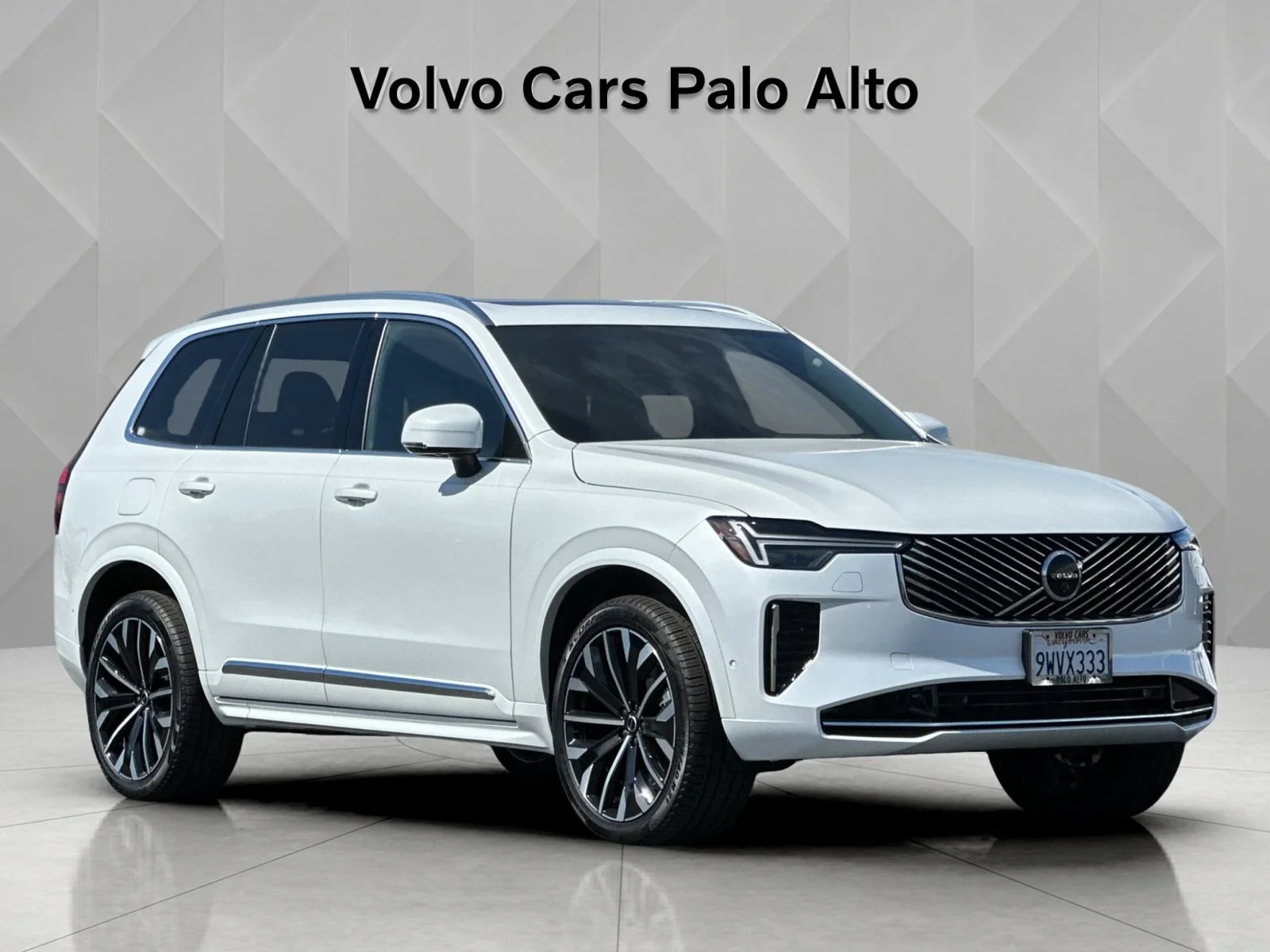 2026 Volvo XC90 Plus - Photo 11
