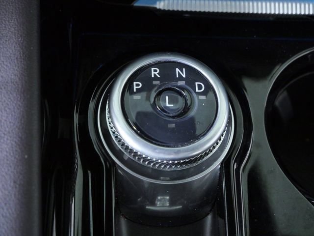 Used 2025 Black Ford Platinum image 25