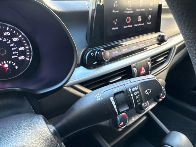 Certified Used 2022 Snow White Pearl Kia LXS image 19