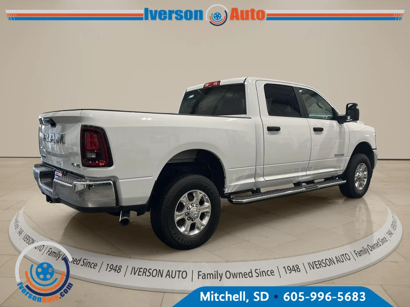 Used 2026 White Ram Big Horn image 7
