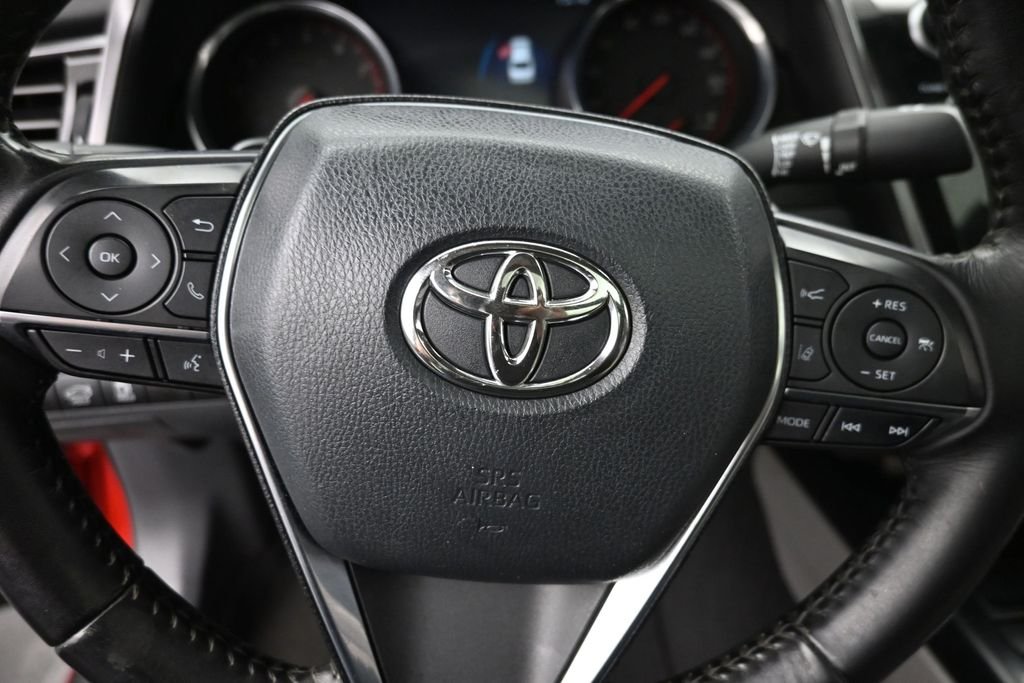 Used 2020 Red Toyota XSE image 19