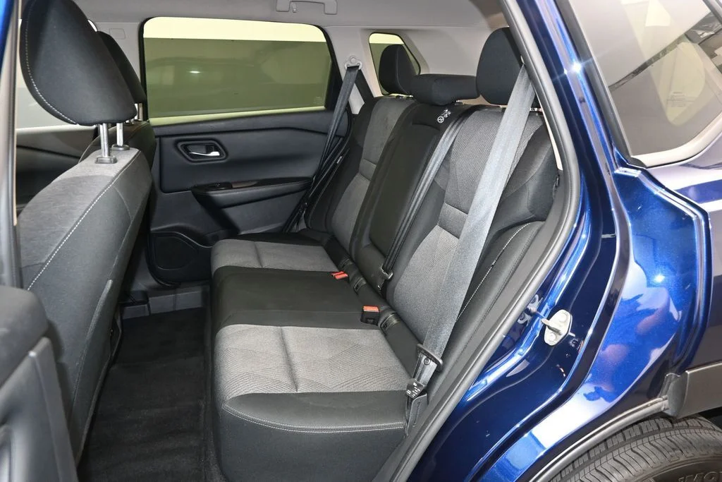 Used 2025 Blue Nissan SV image 15