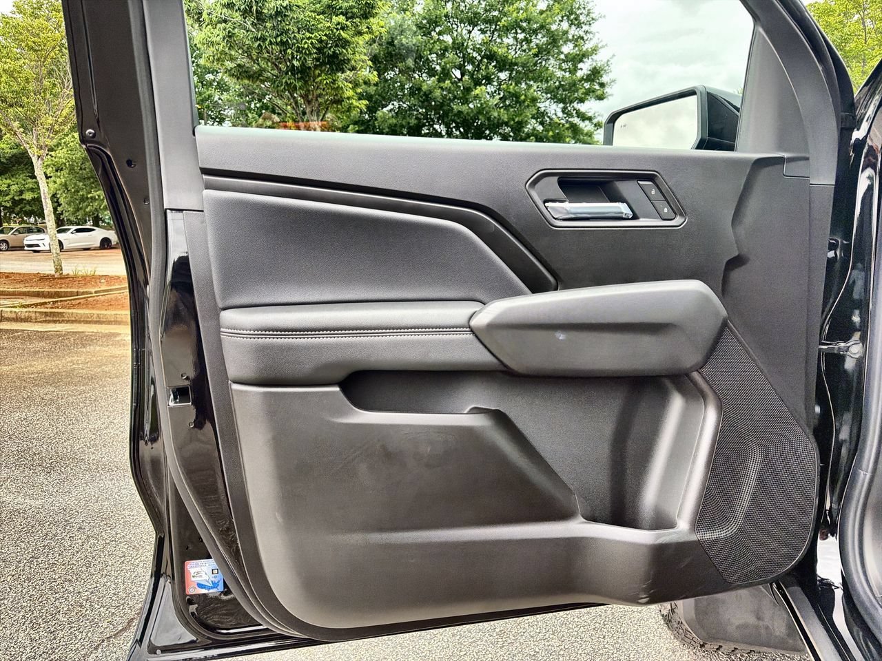 New 2026 Onyx Black GMC Elevation image 18