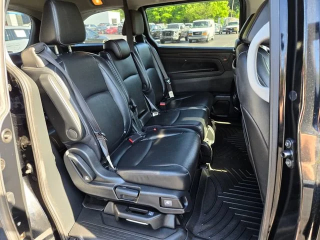 Used 2023 Black Honda Touring image 21
