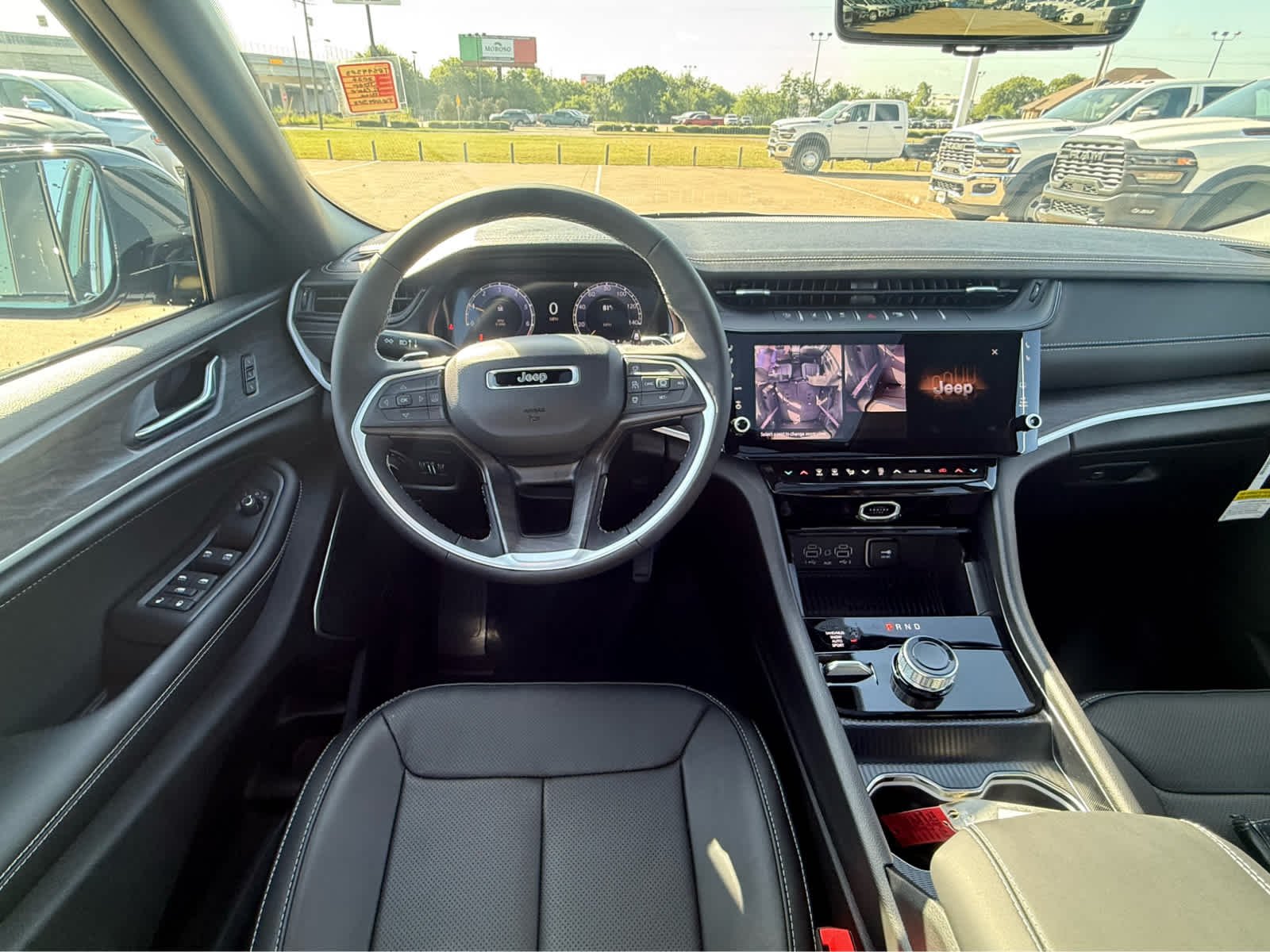 New 2026 Steel Blue Exterior Paint Jeep Limited Reserve image 13