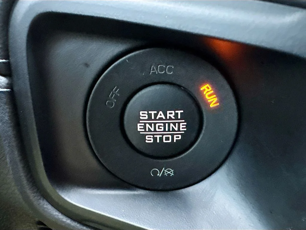 Used 2025 Gray Jeep Rubicon image 19