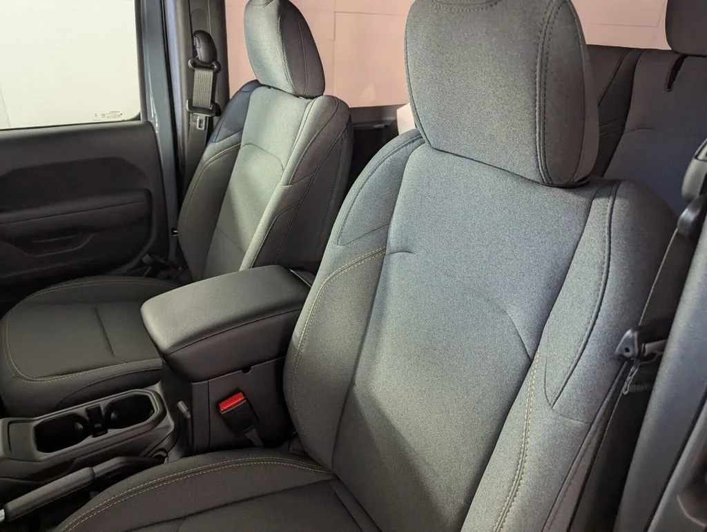New 2026 Anvil Clear-Coat Exterior Paint Jeep Sport S image 12