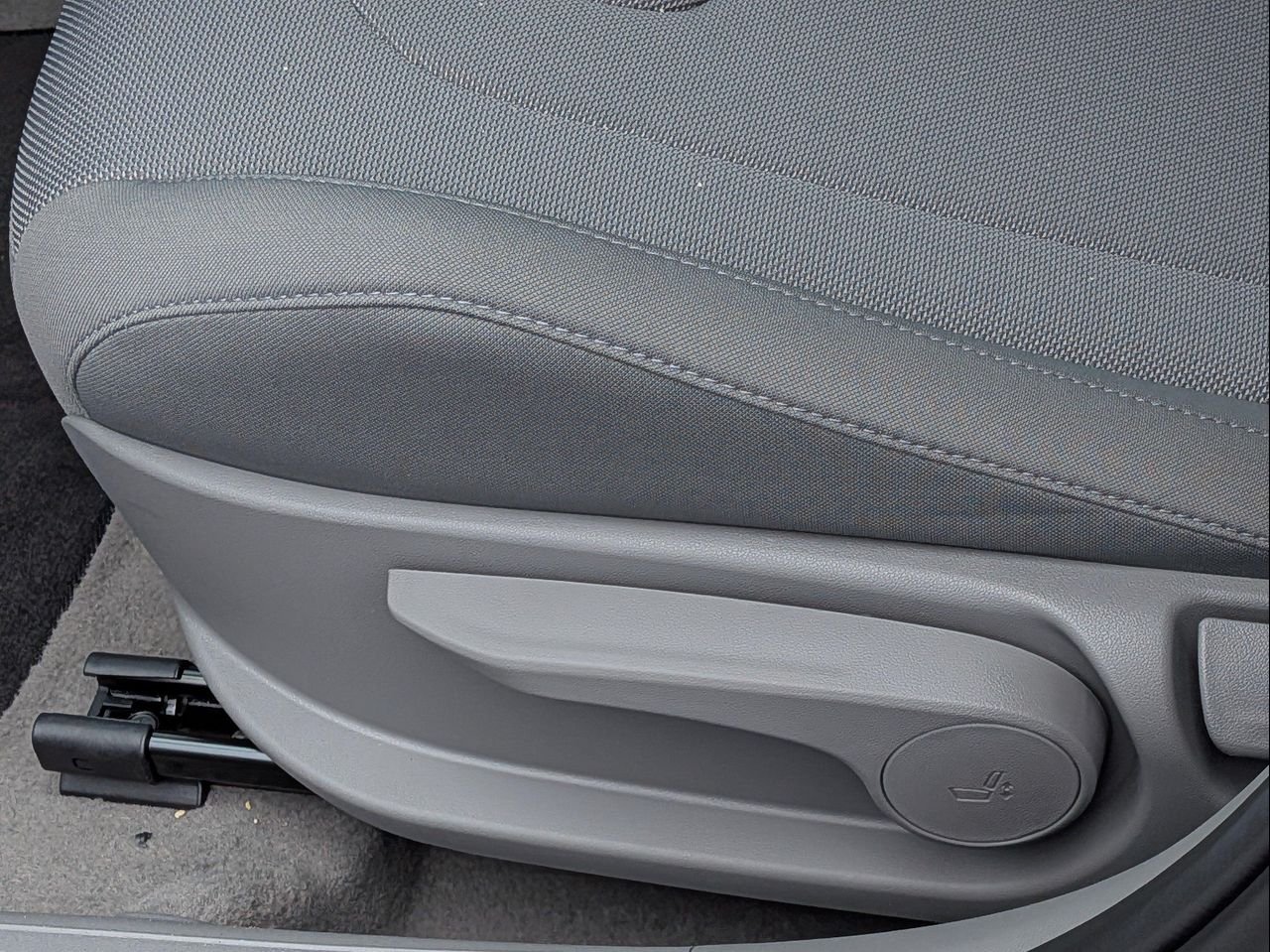 New 2026 Serenity White Hyundai Limited image 21