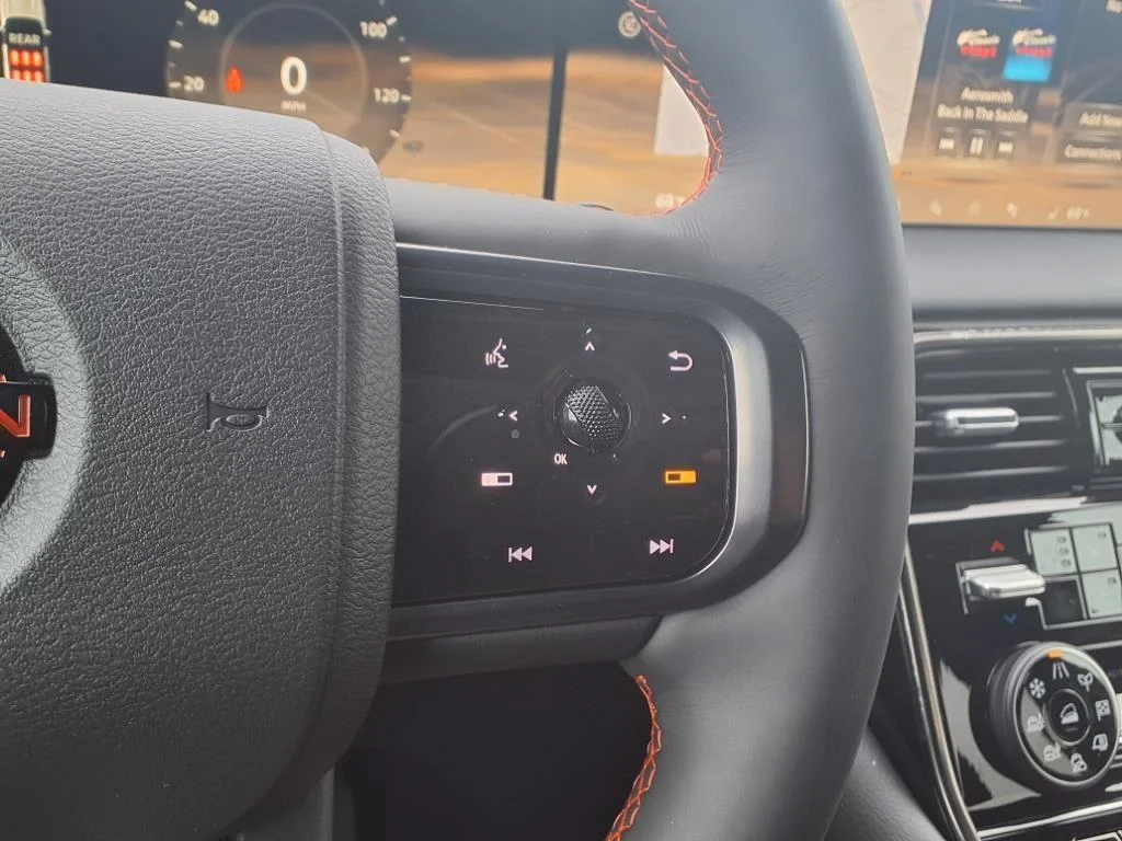 2025 Nissan Armada PRO-4X - Photo 19