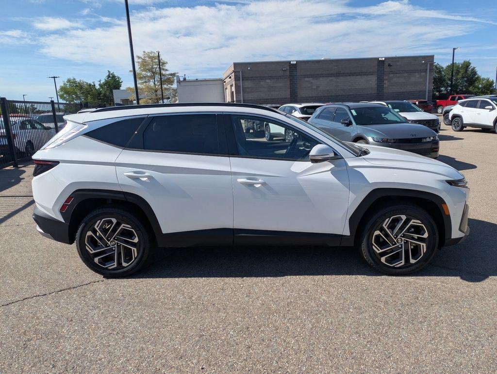 2025 Hyundai Tucson Limited - Photo 7