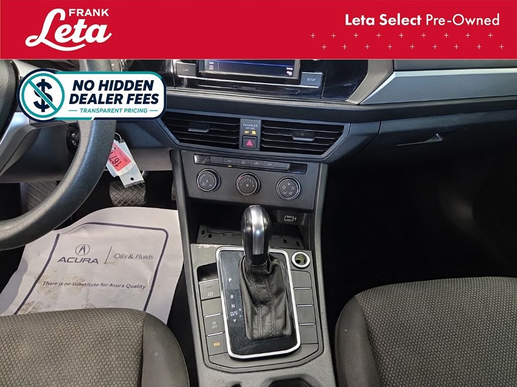 Used 2019 Black Uni Volkswagen  image 12