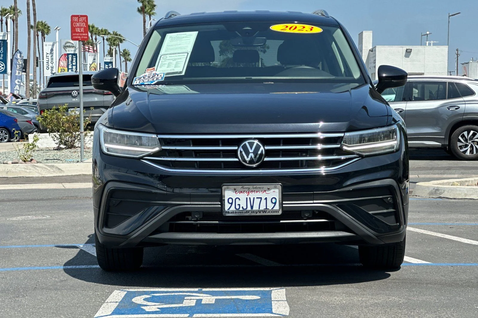 Certified Used 2023 Black Volkswagen 2.0T SE image 10