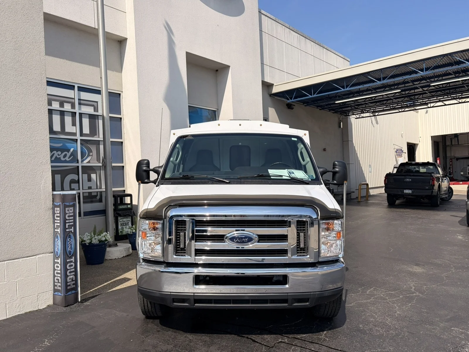 Used 2013 White Ford  image 3
