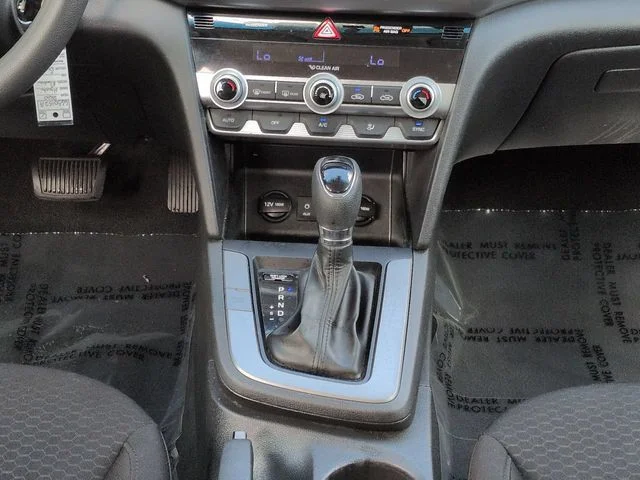 Used 2020 Gray Hyundai SEL image 18
