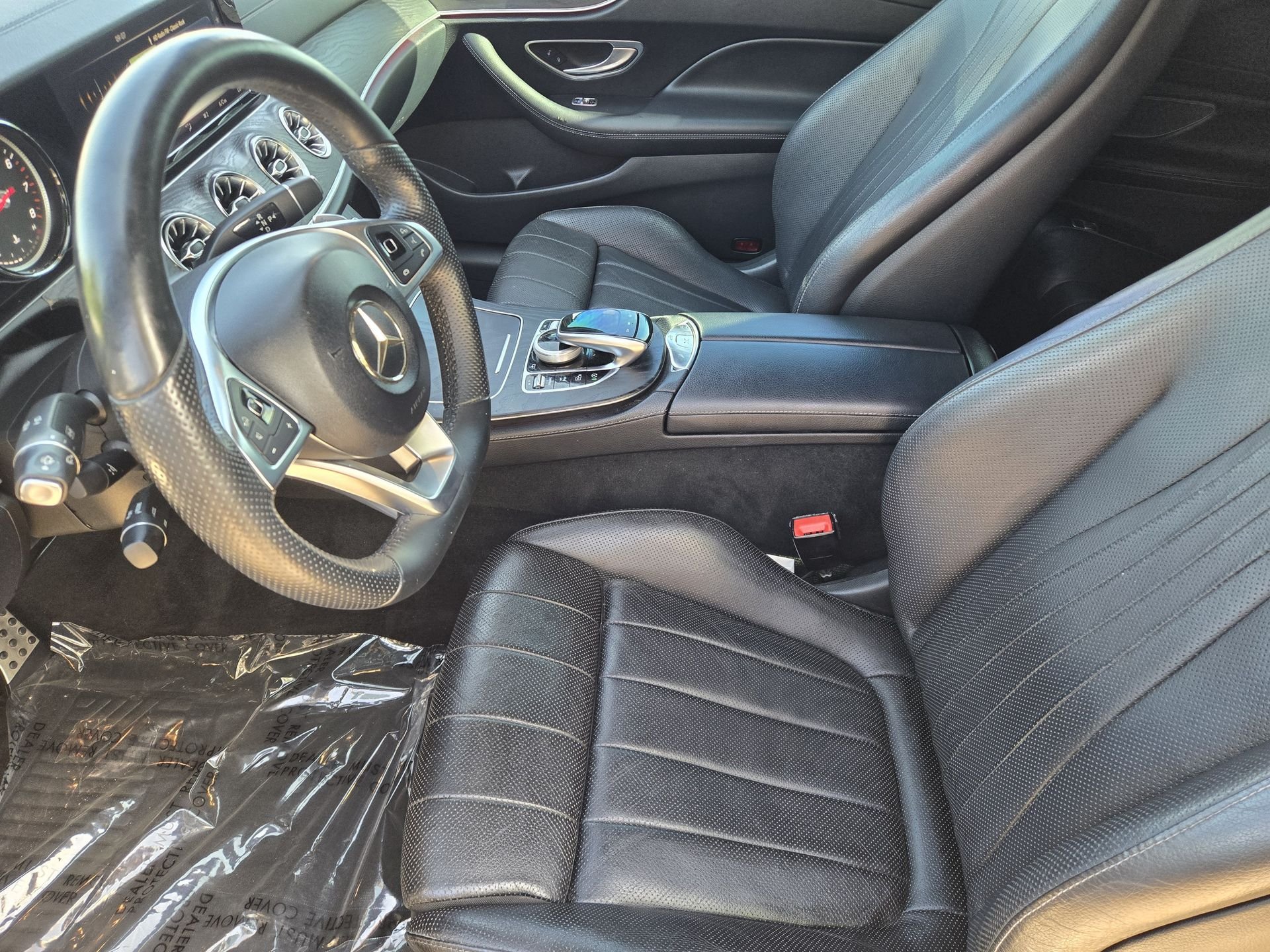 Used 2018 Black Mercedes-Benz E 400 image 3