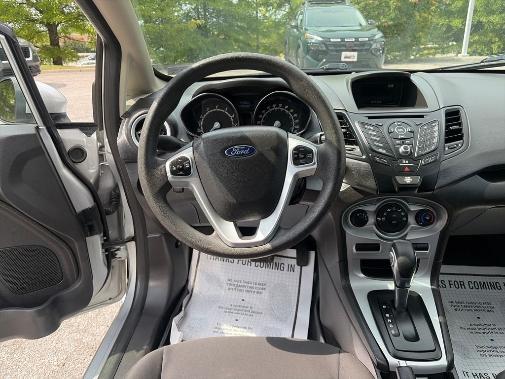 Used 2018 Silver Ford SE image 14
