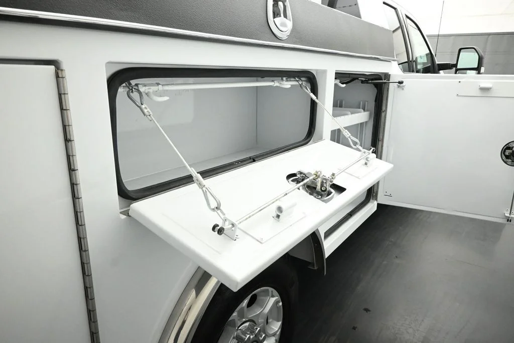 New 2026 Oxford White Ford XLT image 27