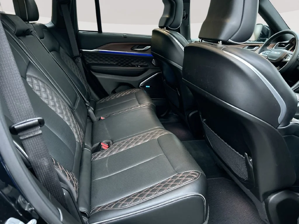 Used 2022 Black Jeep Summit image 29