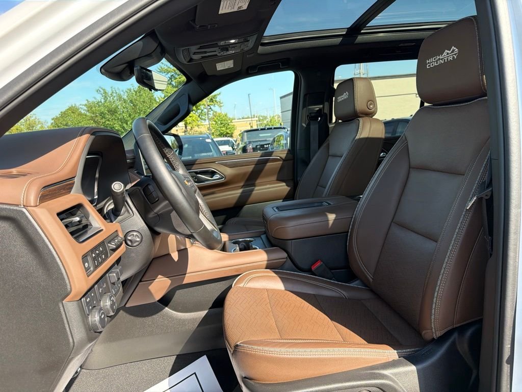Used 2024 Beige Chevrolet High Country image 11
