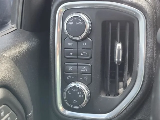 Used 2021 Gray GMC Elevation image 19