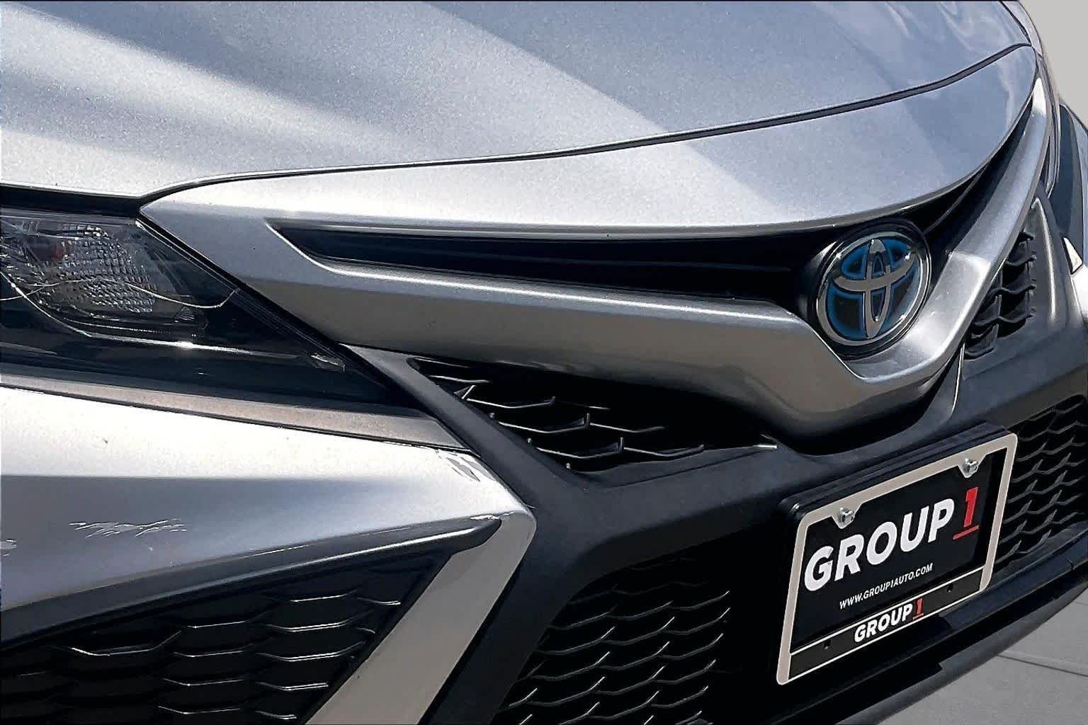 Used 2022 Celestial Silver Metallic Toyota Hybrid SE image 29