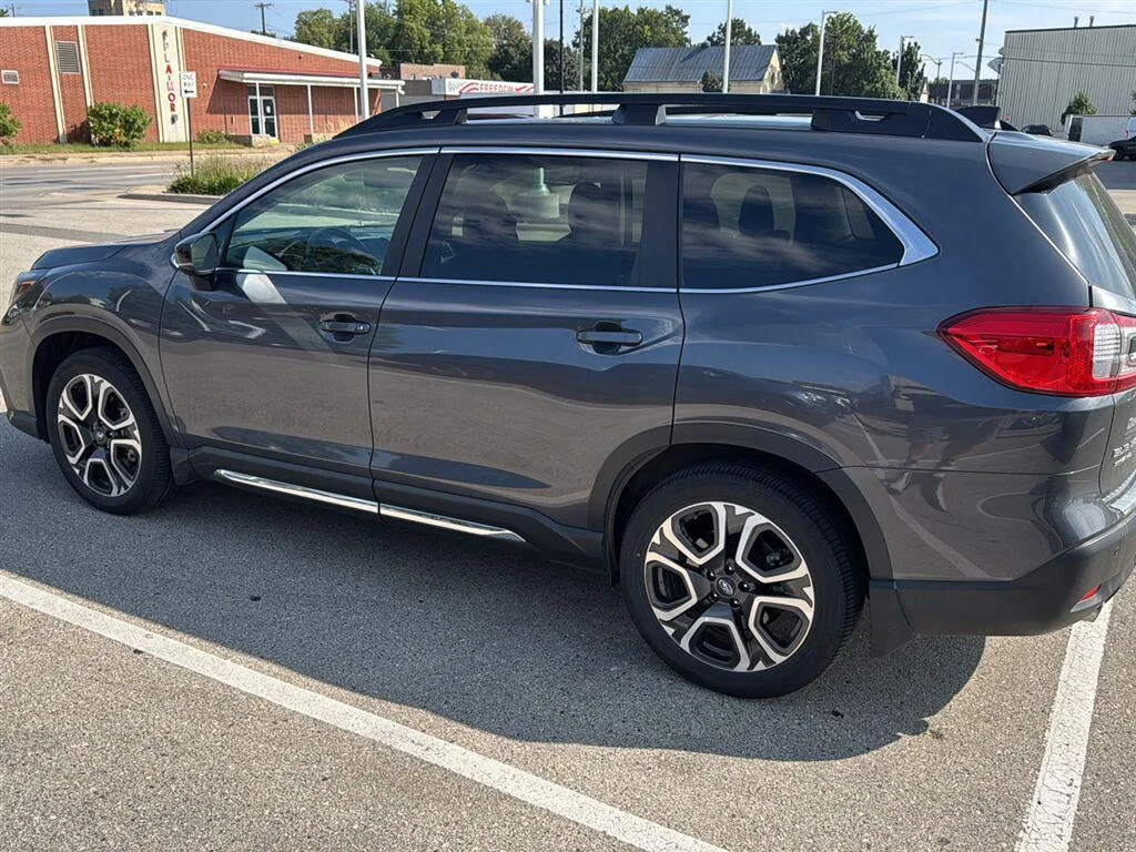Used 2024 Magnetite Gray Metallic Subaru Limited image 13