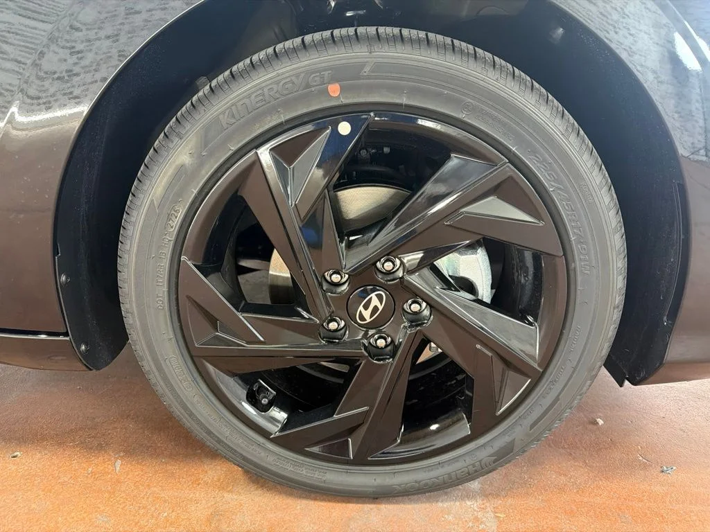 New 2026 Abyss Black Hyundai SEL Sport image 10