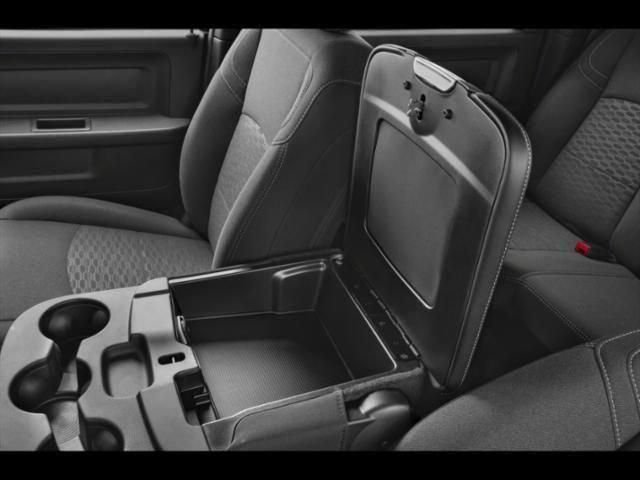 New 2026 Diamond Black Crystal Pearlcoat RAM Big Horn Night Edition image 25