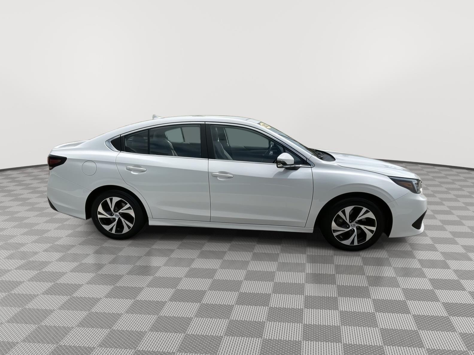 Used 2022 Crystal White Pearl Subaru Premium image 13