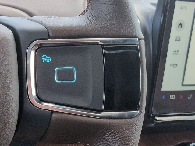 New 2026 Glacier Gray Metallic Tri-Coat Ford MAX King Ranch® image 26