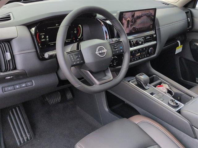 New 2026 Gun Metallic Nissan Platinum image 5