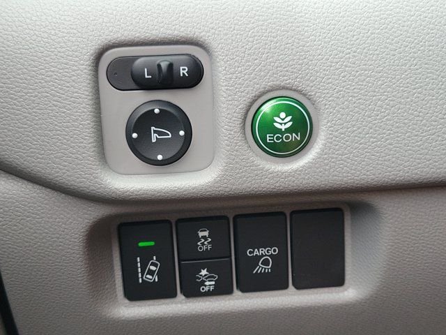 New 2026 Platinum White Pearl Honda RTL image 28