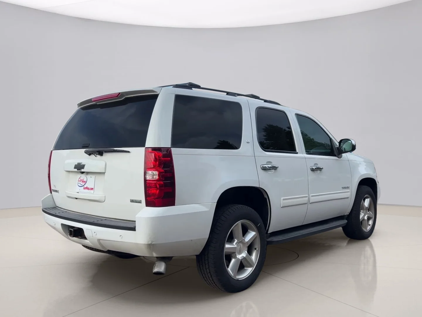 Used 2012 White Chevrolet  image 5