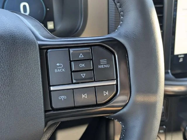 New 2026 Star White Metallic Tri-Coat Ford Platinum® image 53