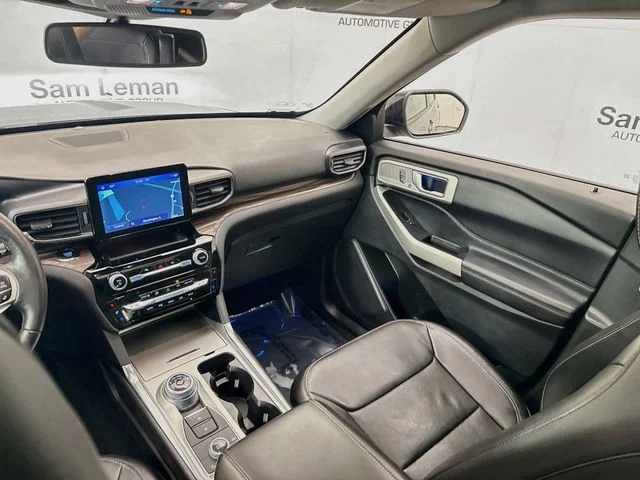 Used 2022 Gray Metallic Ford Limited image 25
