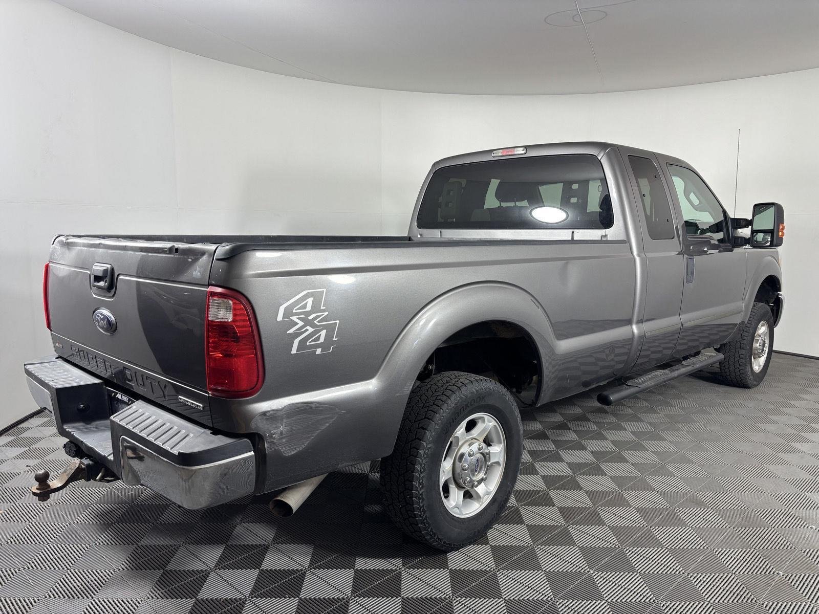 Used 2014 Sterling Gray Metallic Ford XLT image 8