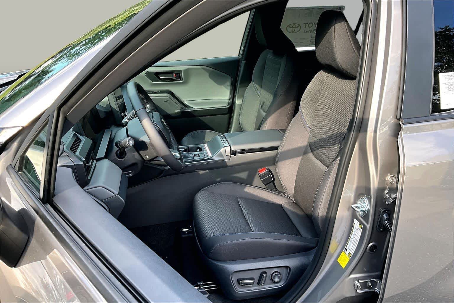 New 2026 Meteor Shower Toyota SE image 9