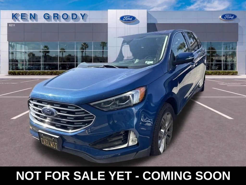 2022 Ford Edge Titanium AWD's photo